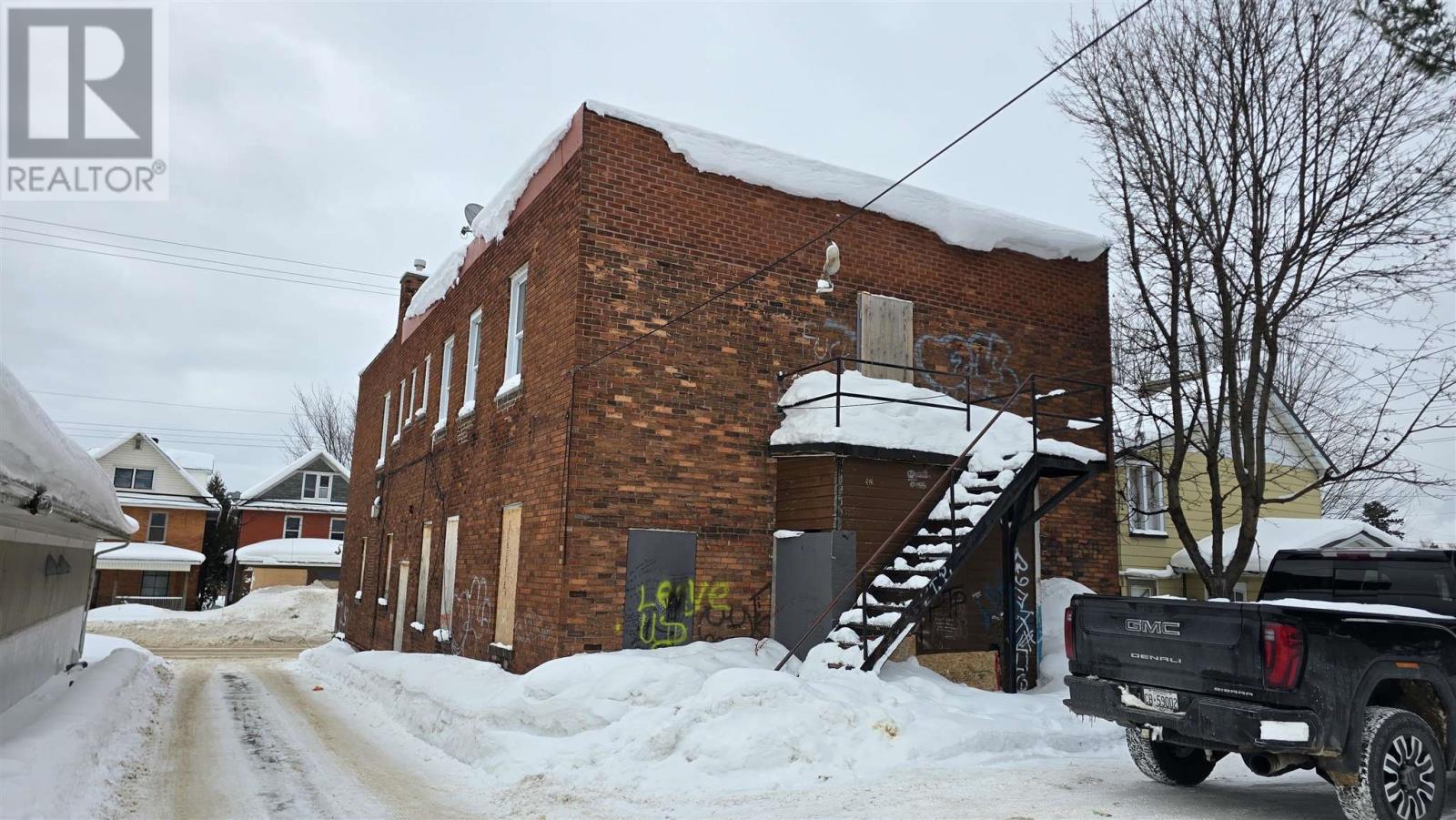 212 Albert St E, Sault Ste. Marie, Ontario  P6A 2J4 - Photo 6 - SM260233