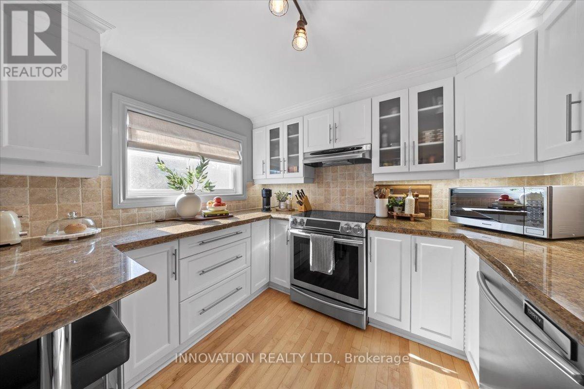 574 Cole Avenue, Ottawa, Ontario K2A 2B5 - Photo 15 - X12885712