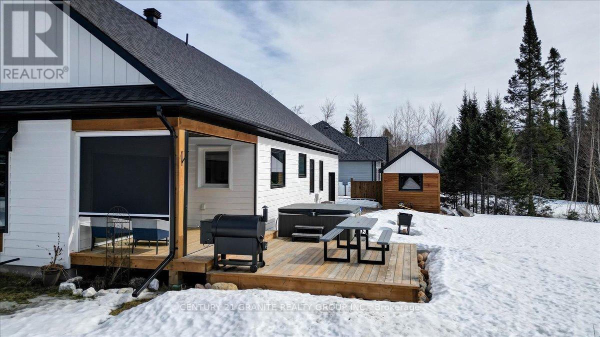 10 Bancroft Ridge Drive, Bancroft, Ontario  K0L 1C0 - Photo 3 - X12885754