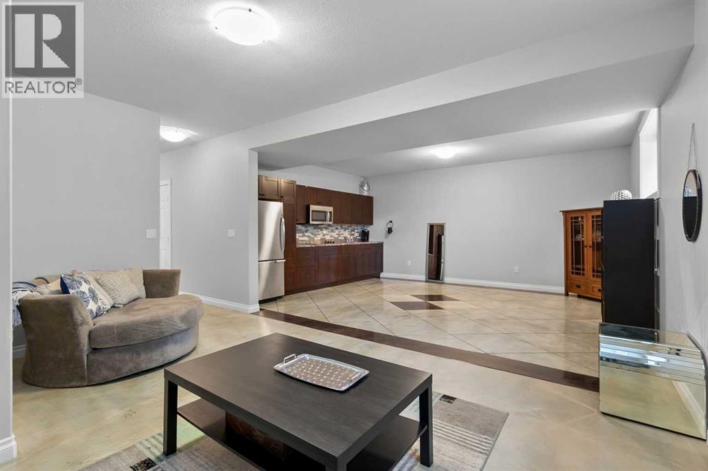 6 Vera Close, Olds, Alberta  T4H 0C4 - Photo 30 - A2274392