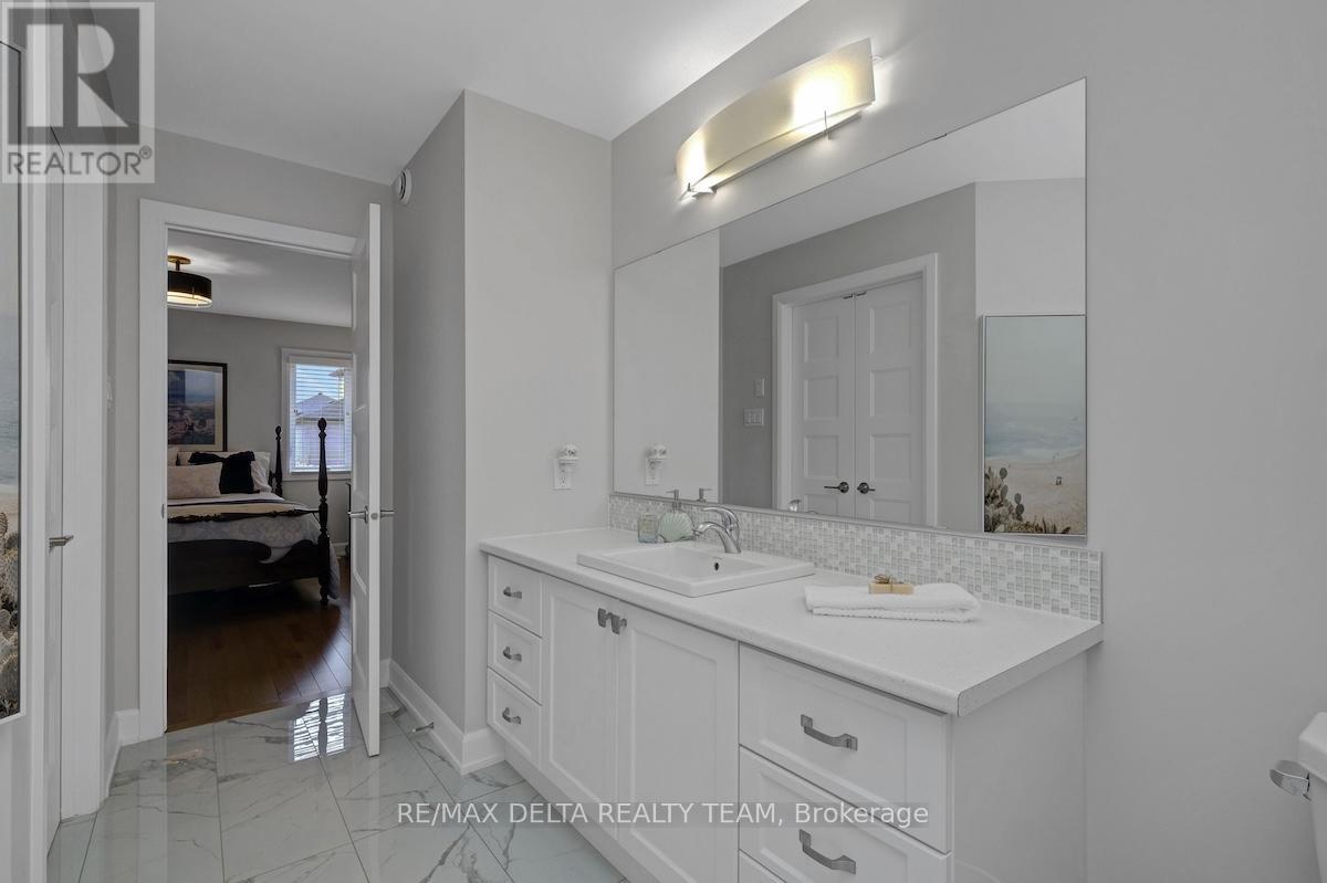 715 Azure Street, Russell, Ontario  K4R 0E5 - Photo 23 - X12885756