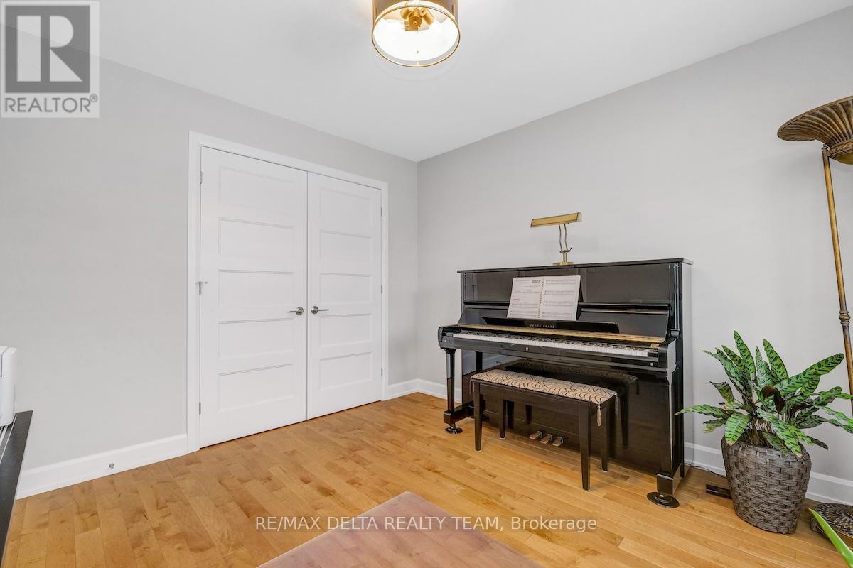 715 Azure Street, Russell, Ontario  K4R 0E5 - Photo 28 - X12885756