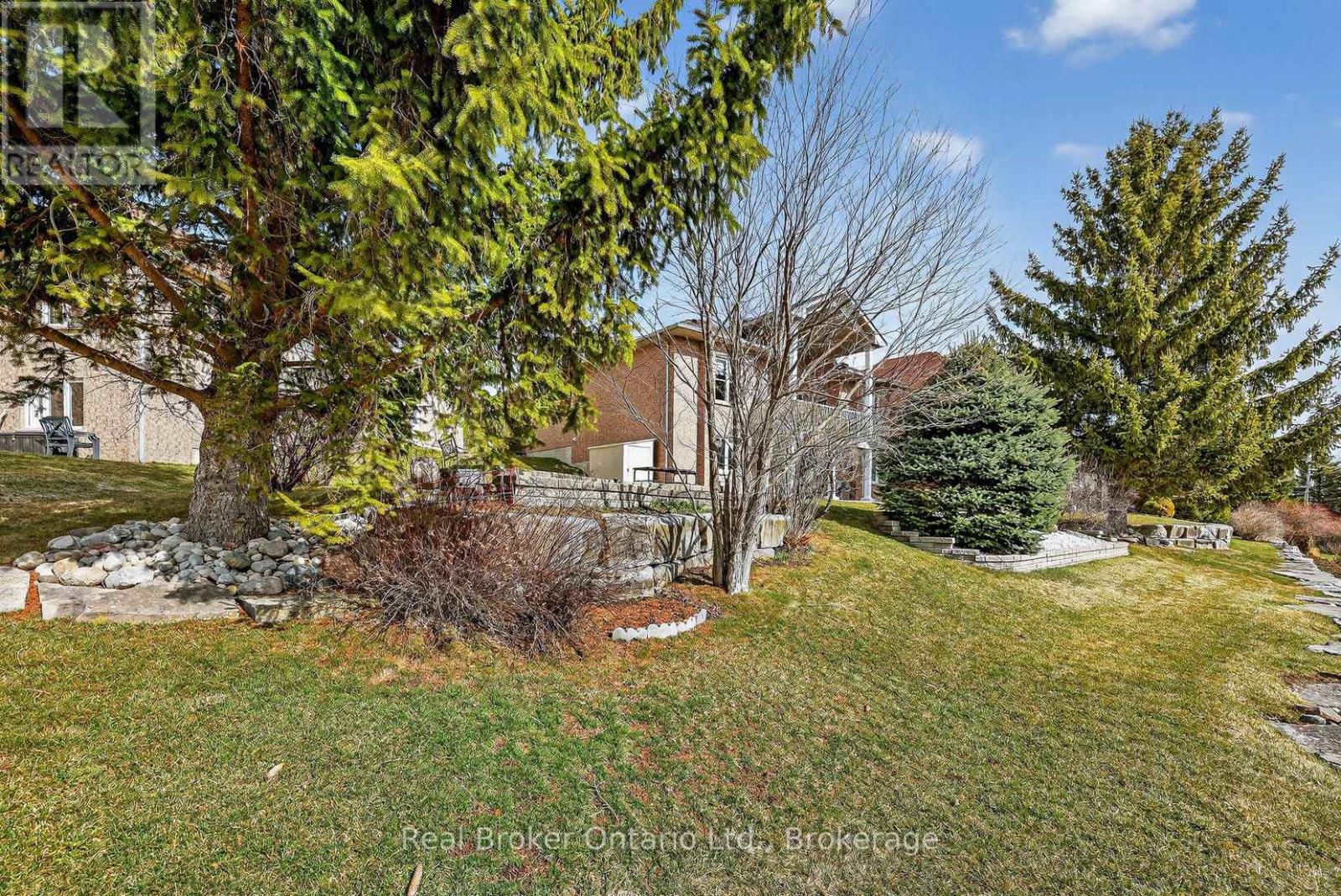 10 Green Gable Place, Woodstock (Woodstock - North), Ontario  N4T 1W6 - Photo 17 - X12885750