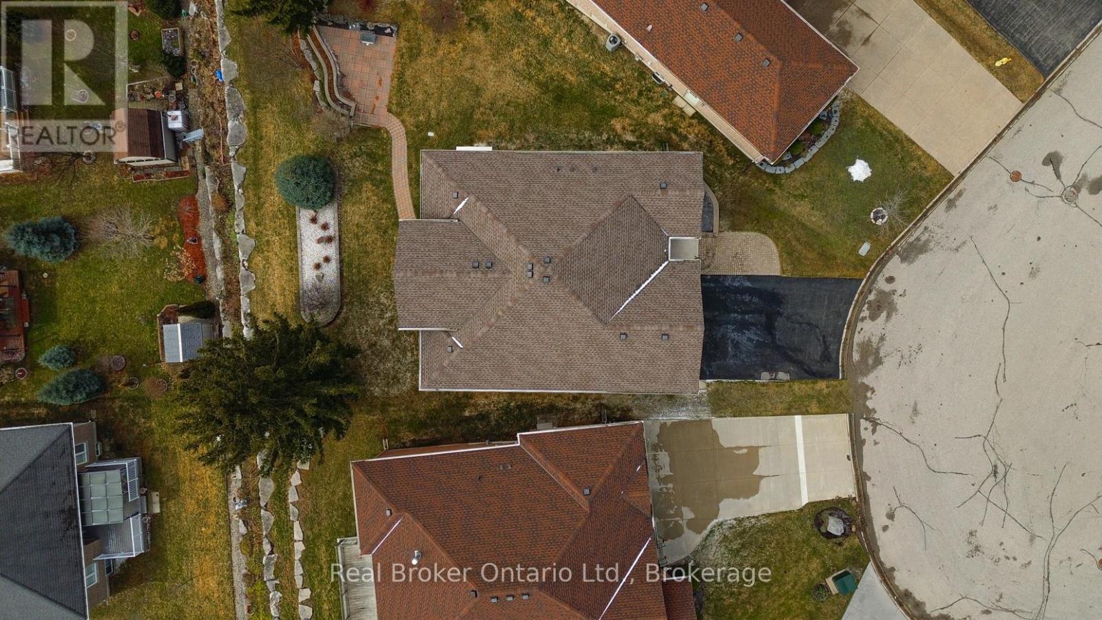 10 Green Gable Place, Woodstock (Woodstock - North), Ontario  N4T 1W6 - Photo 3 - X12885750