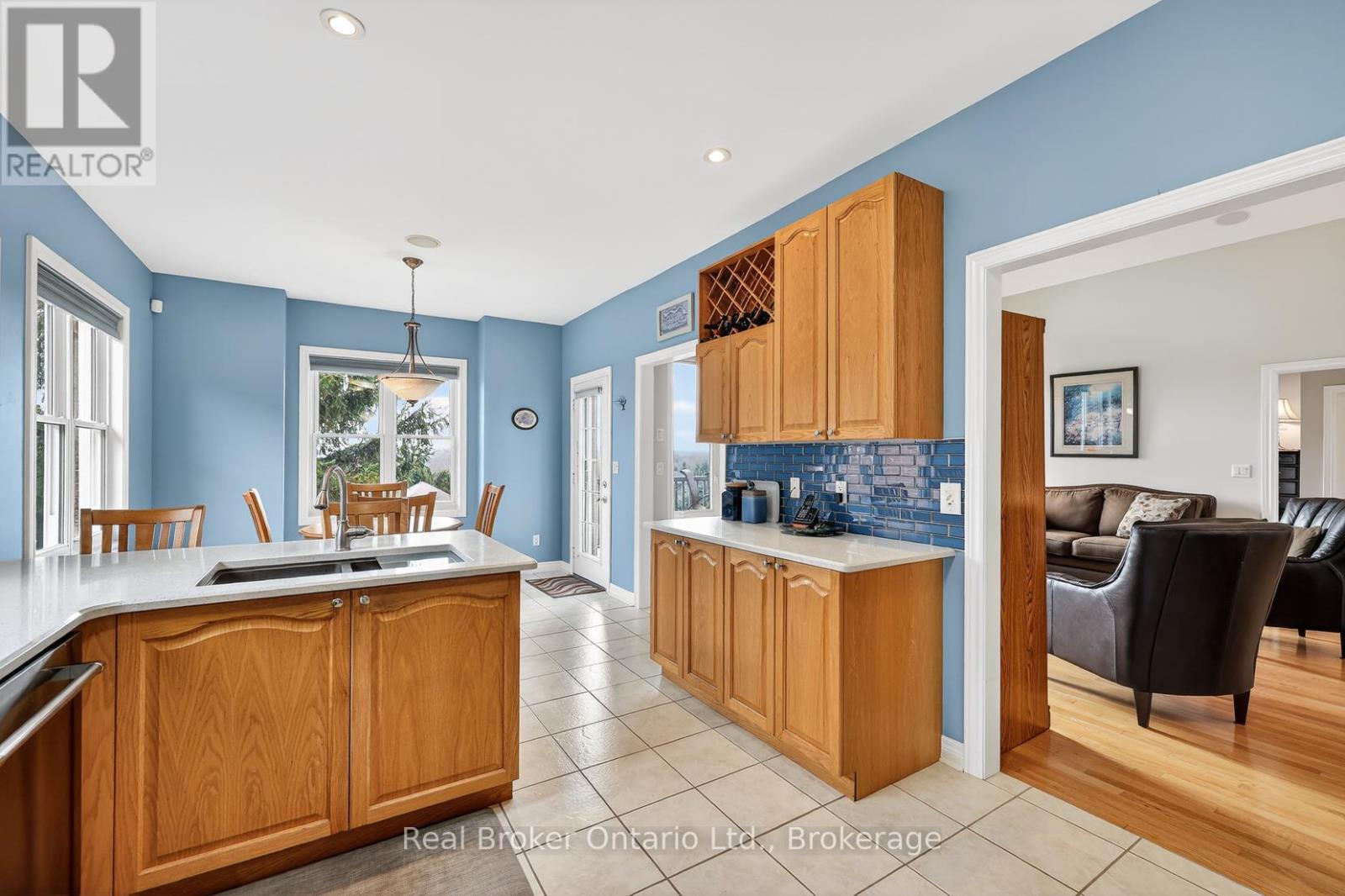 10 Green Gable Place, Woodstock (Woodstock - North), Ontario  N4T 1W6 - Photo 32 - X12885750