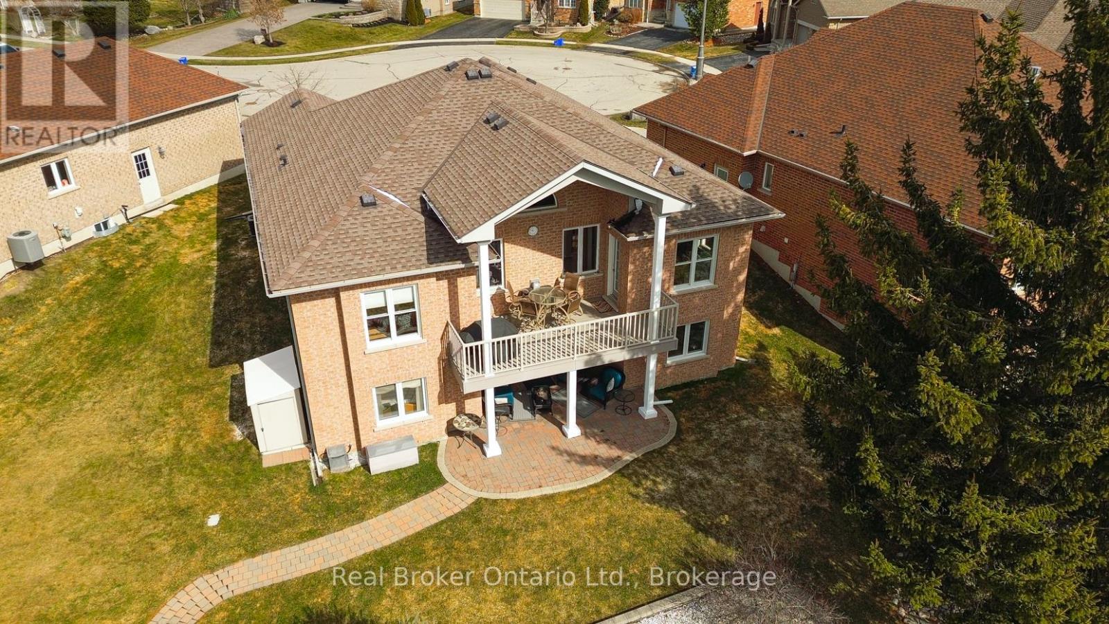 10 Green Gable Place, Woodstock (Woodstock - North), Ontario  N4T 1W6 - Photo 8 - X12885750