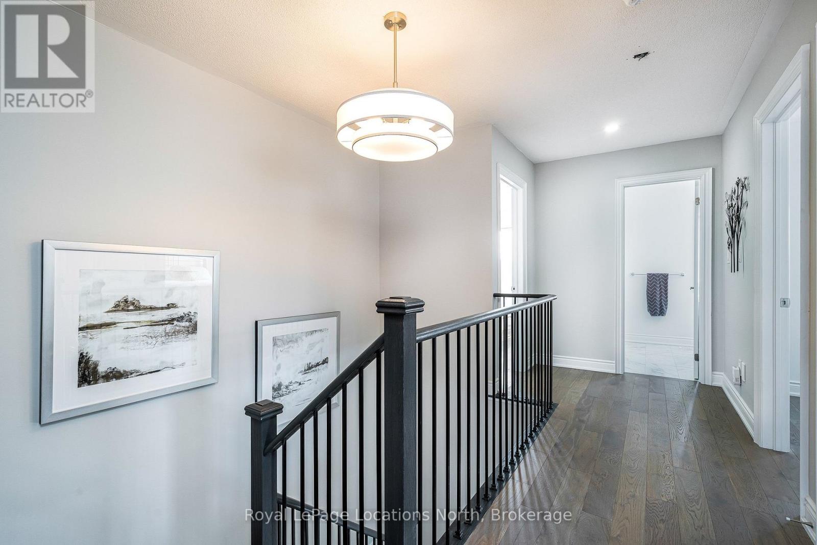 31 Emerald Street, Wasaga Beach, Ontario  L9Z 0K8 - Photo 19 - S12885772