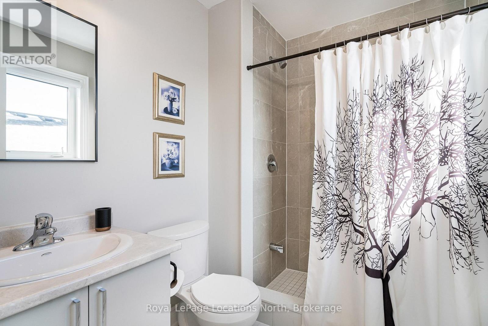 31 Emerald Street, Wasaga Beach, Ontario  L9Z 0K8 - Photo 28 - S12885772