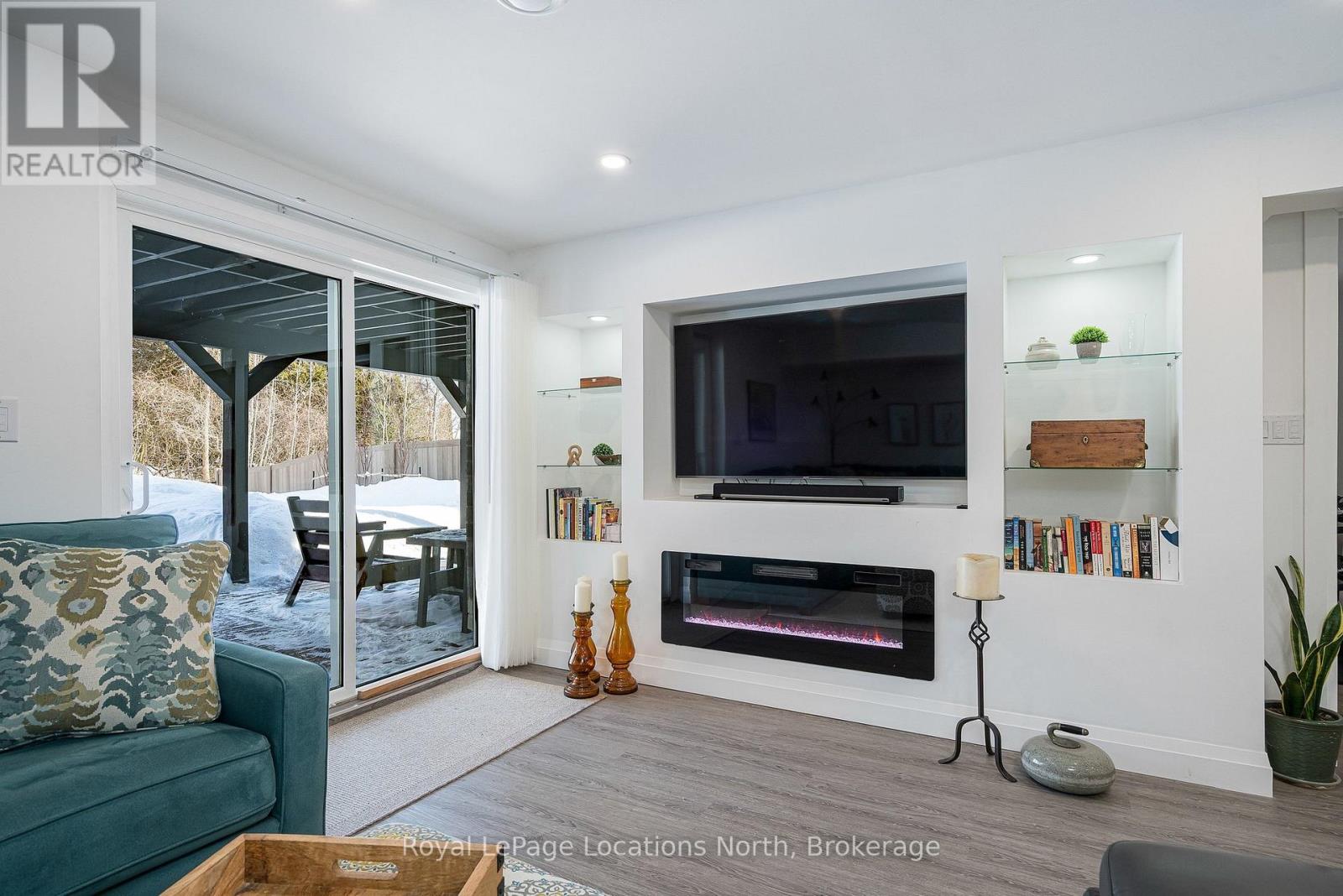 31 Emerald Street, Wasaga Beach, Ontario  L9Z 0K8 - Photo 32 - S12885772