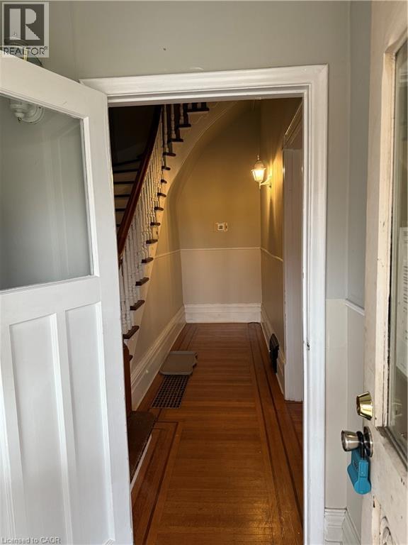 105 Wellington Street S, Hamilton, Ontario  L8W 2R3 - Photo 2 - 40786545