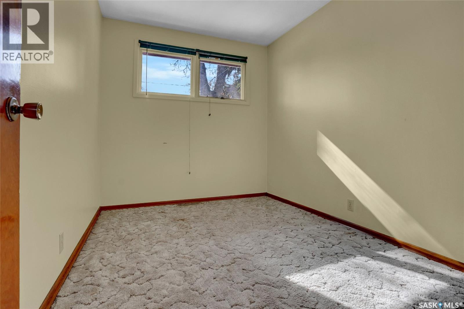 1047 Carleton Street, Moose Jaw, Saskatchewan  S6H 3A3 - Photo 28 - SK030457