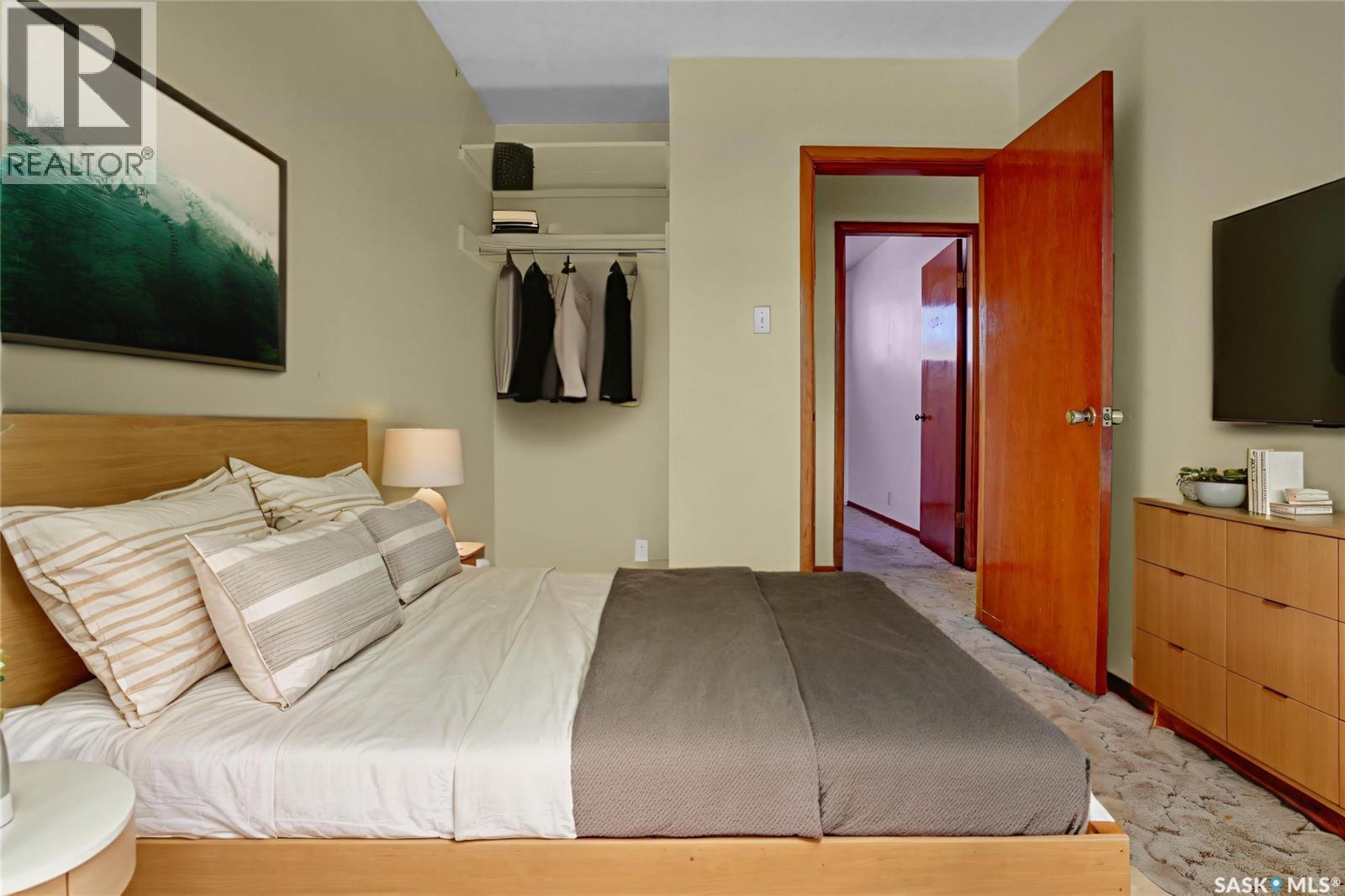 1047 Carleton Street, Moose Jaw, Saskatchewan  S6H 3A3 - Photo 27 - SK030457