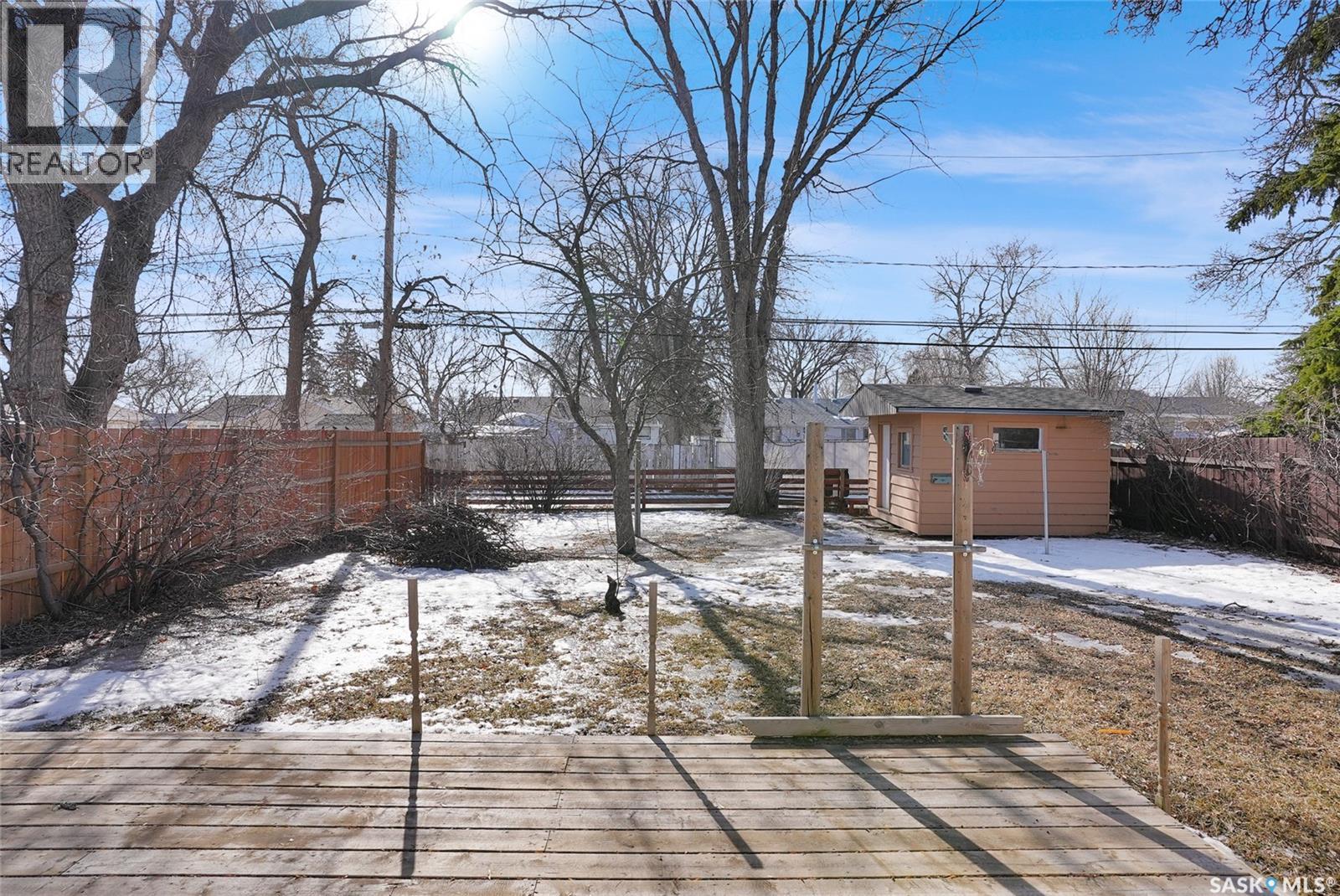 1047 Carleton Street, Moose Jaw, Saskatchewan  S6H 3A3 - Photo 35 - SK030457