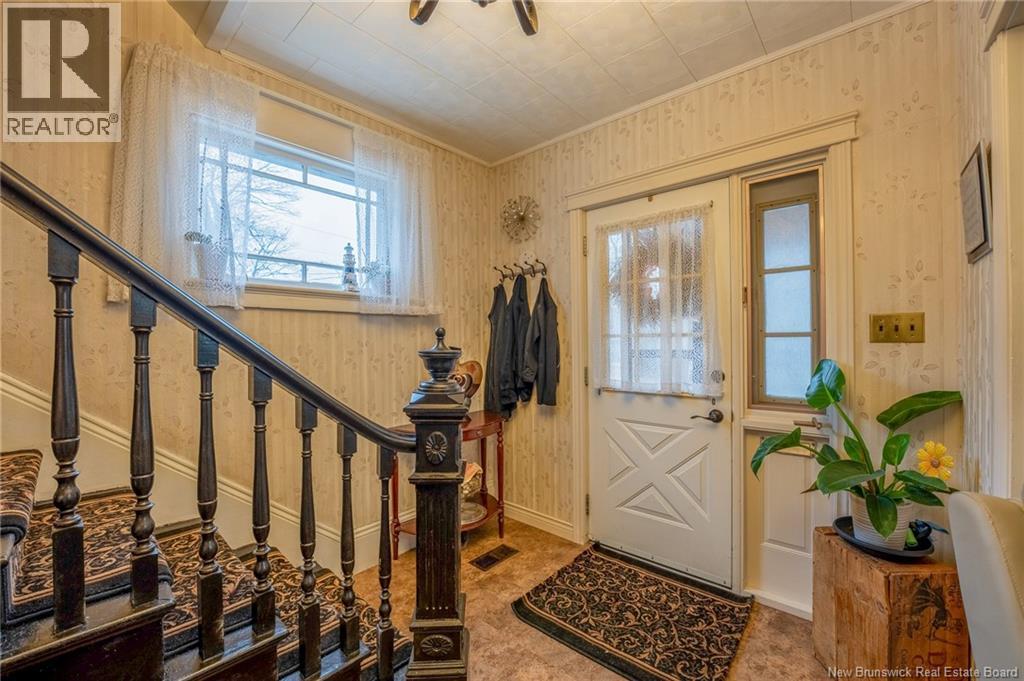44 Porter Street, St. Stephen, New Brunswick  E3L 2M7 - Photo 7 - NB135012