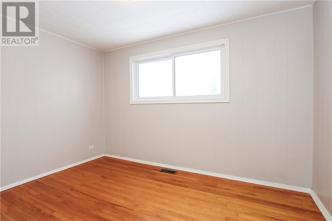 217 Fifth Avenue, Lively, Ontario  P3Y 1M4 - Photo 16 - 2126825