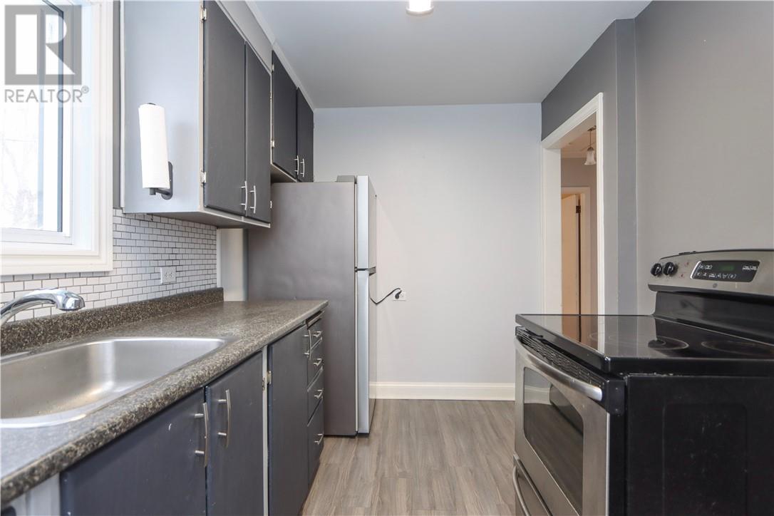 217 Fifth Avenue, Lively, Ontario  P3Y 1M4 - Photo 3 - 2126825