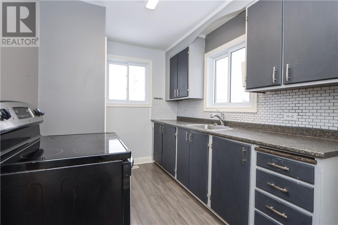 217 Fifth Avenue, Lively, Ontario  P3Y 1M4 - Photo 4 - 2126825