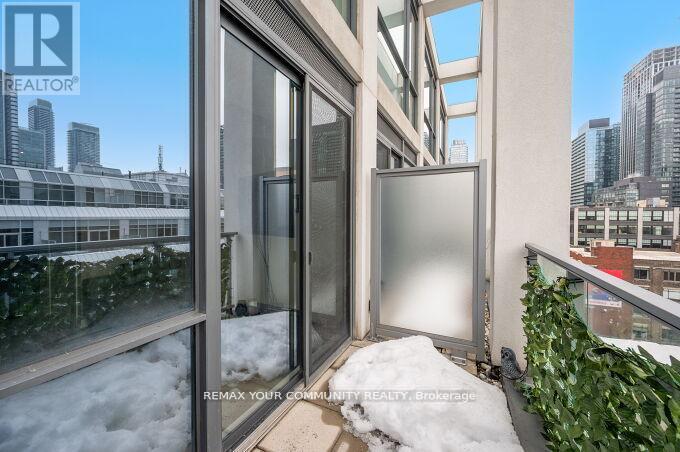 Ph11 - 39 Brant Street, Toronto, Ontario  M5V 0M8 - Photo 23 - C12885774