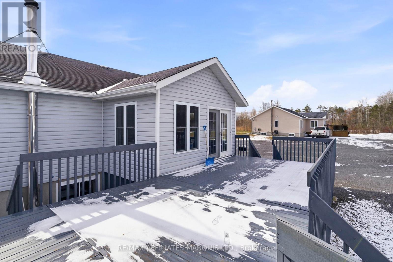 16695 Atchison Road, South Stormont, Ontario  K0C 1P0 - Photo 40 - X12885816