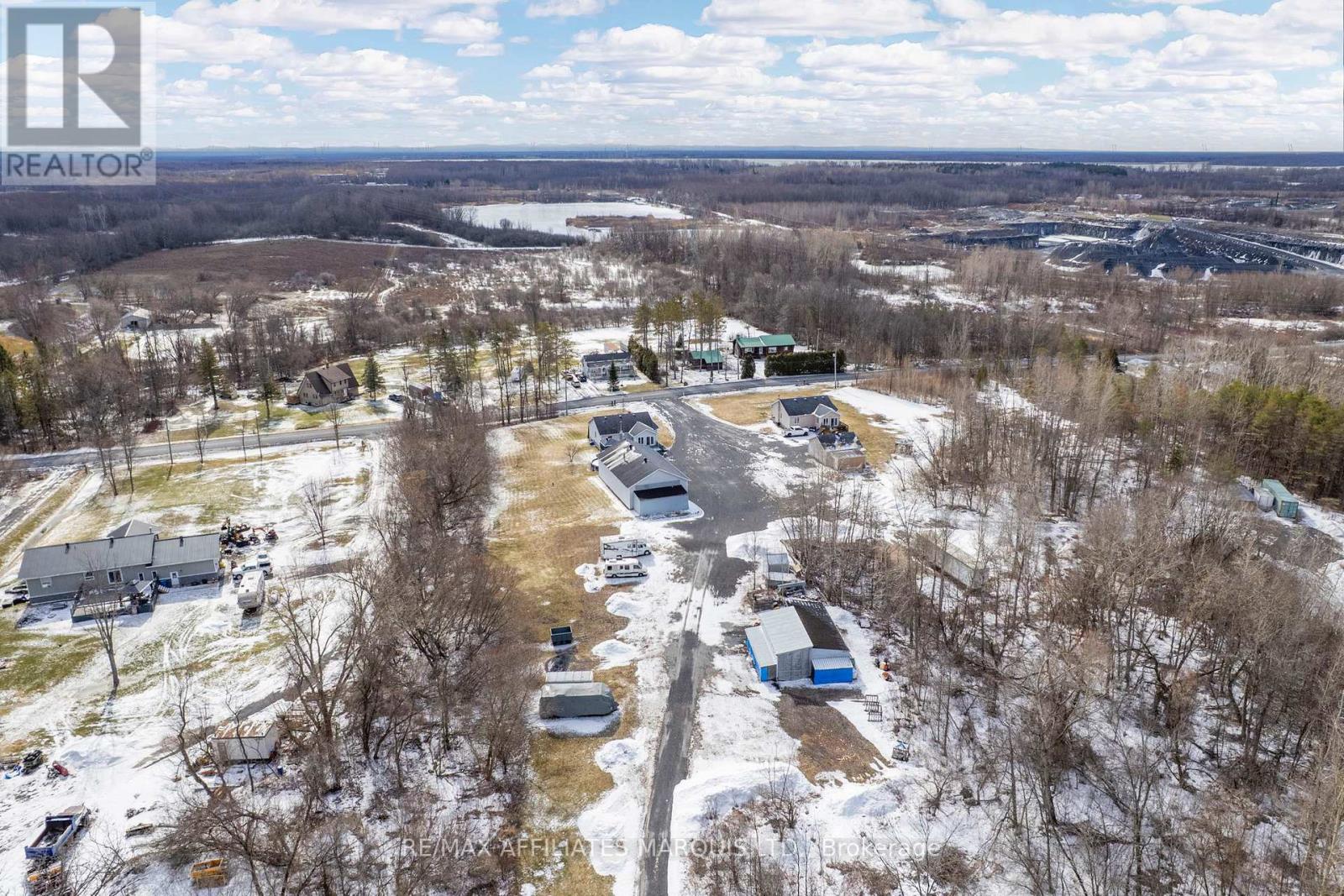 16695 Atchison Road, South Stormont, Ontario  K0C 1P0 - Photo 43 - X12885816