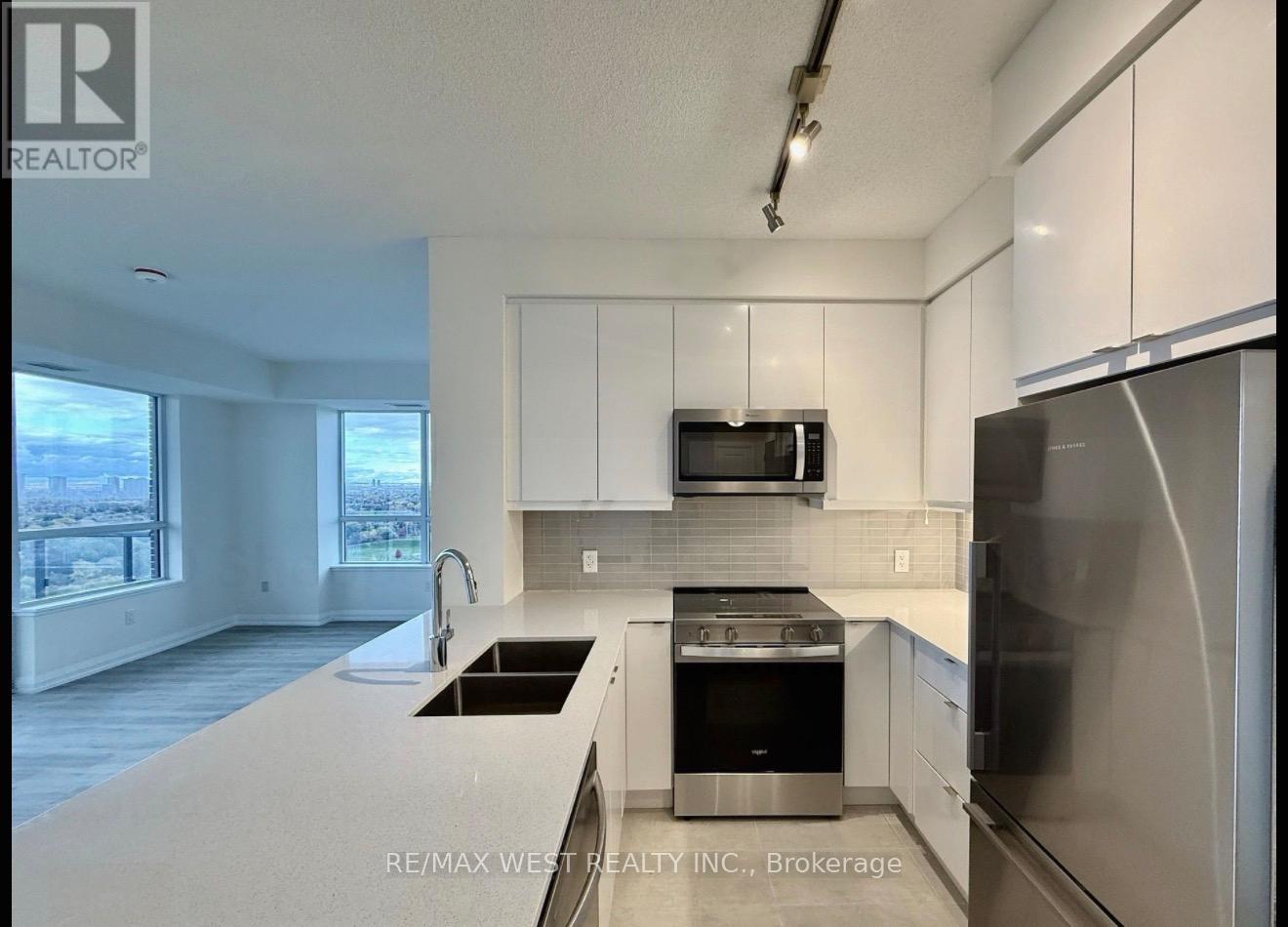 2802 - 3260 Sheppard Avenue E, Toronto (Tam O'shanter-Sullivan), Ontario  M1T 3K3 - Photo 3 - E12885842