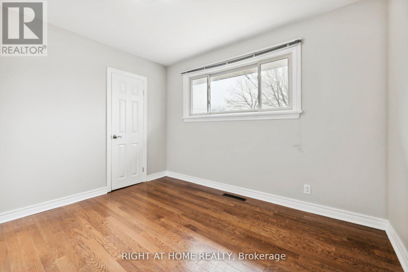 288 Baldwin Street, Oshawa (Donevan), Ontario  L1H 6H4 - Photo 6 - E12885850