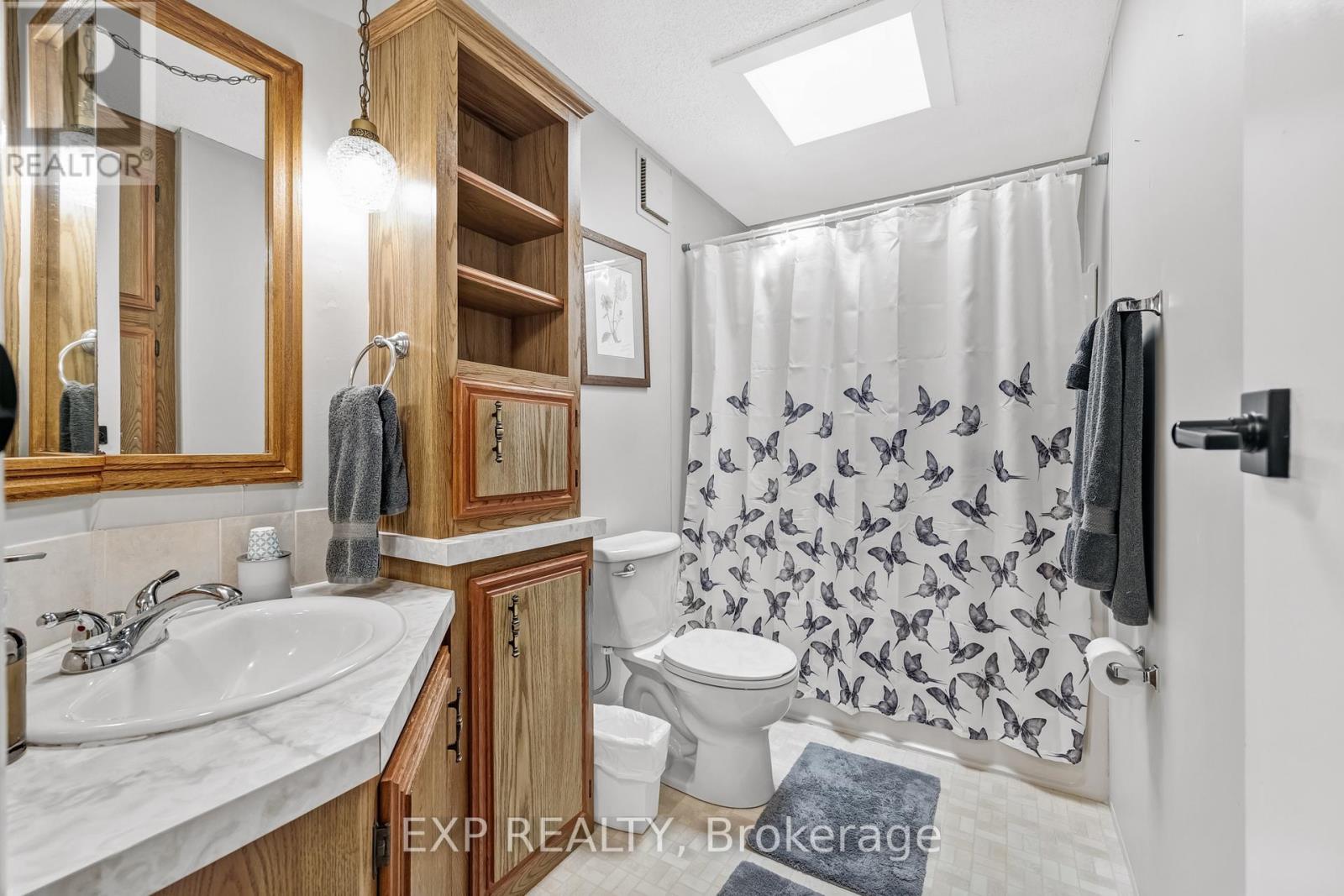 25 Juno Crescent, Georgina, Ontario  L0E 1R0 - Photo 24 - N12885760