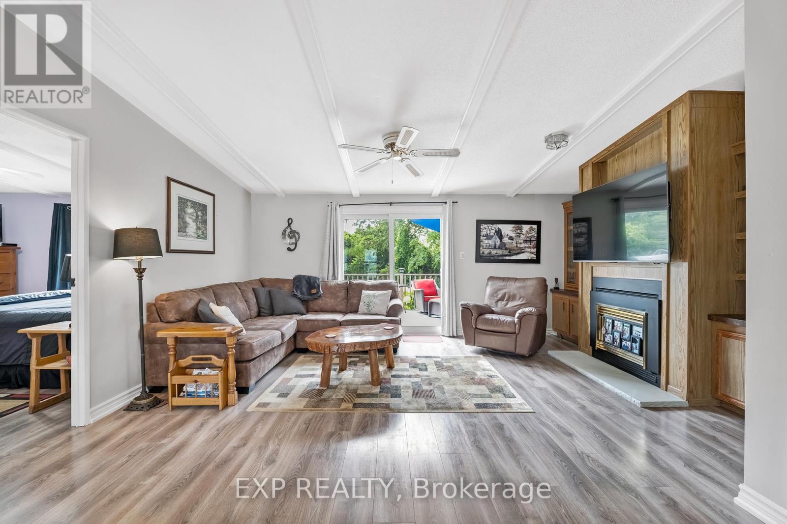 25 Juno Crescent, Georgina, Ontario  L0E 1R0 - Photo 4 - N12885760