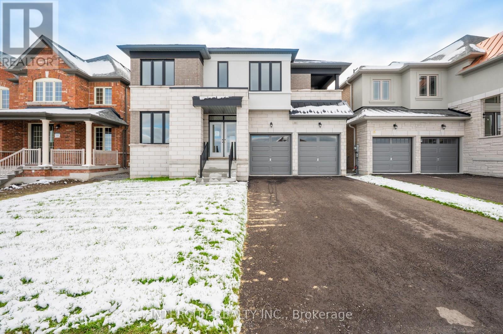 39 FATHER MUCKLE AVENUE, Georgina, Ontario