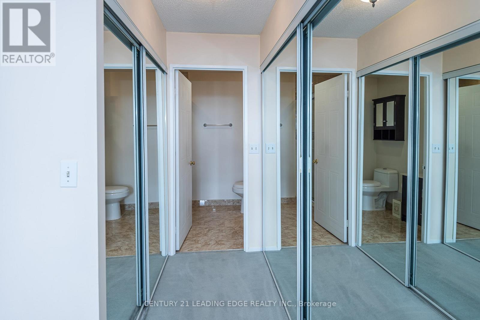 Ph05 - 33 Weldrick Road E, Richmond Hill, Ontario  L4C 8W4 - Photo 18 - N12885800