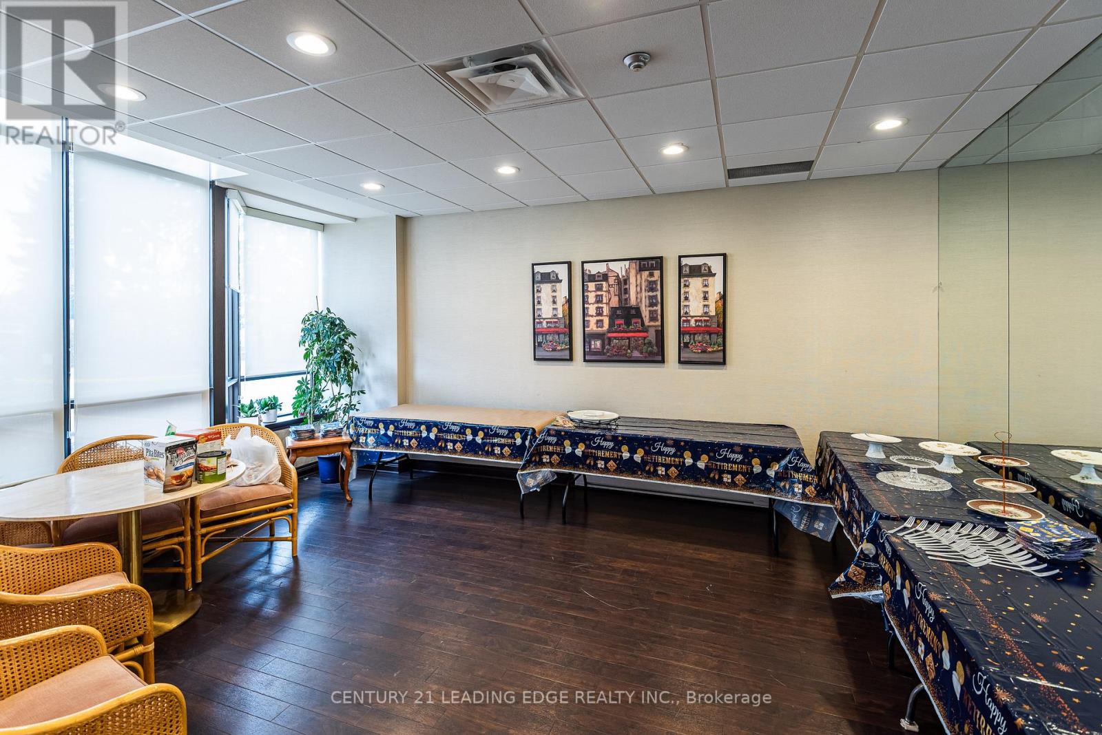 Ph05 - 33 Weldrick Road E, Richmond Hill, Ontario  L4C 8W4 - Photo 29 - N12885800