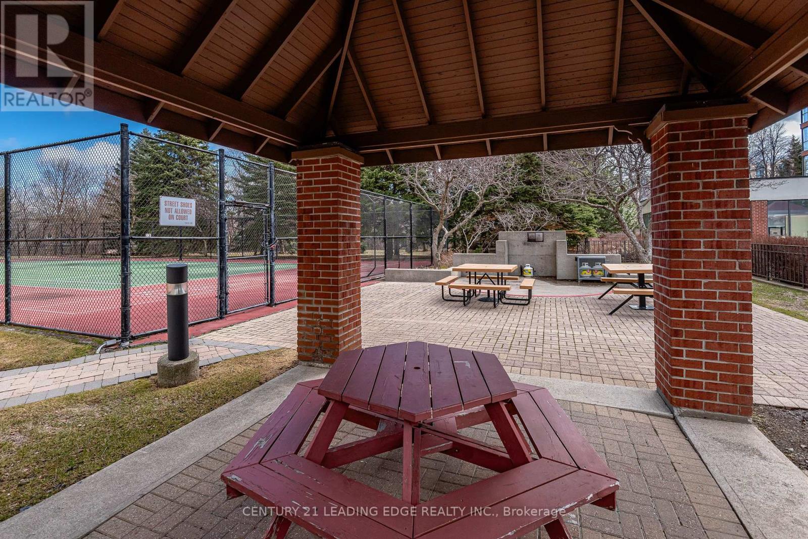 Ph05 - 33 Weldrick Road E, Richmond Hill, Ontario  L4C 8W4 - Photo 33 - N12885800