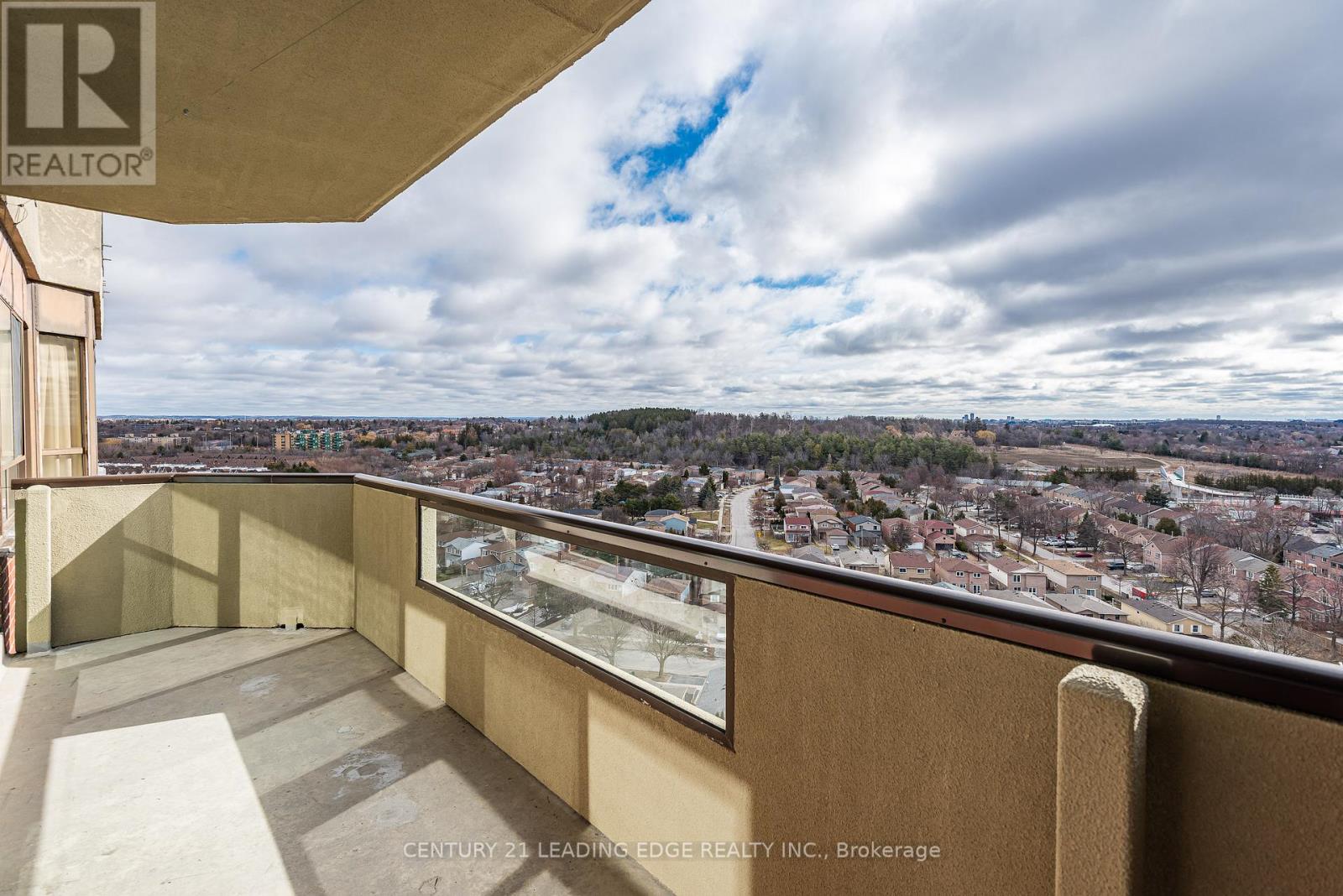 Ph05 - 33 Weldrick Road E, Richmond Hill, Ontario  L4C 8W4 - Photo 9 - N12885800