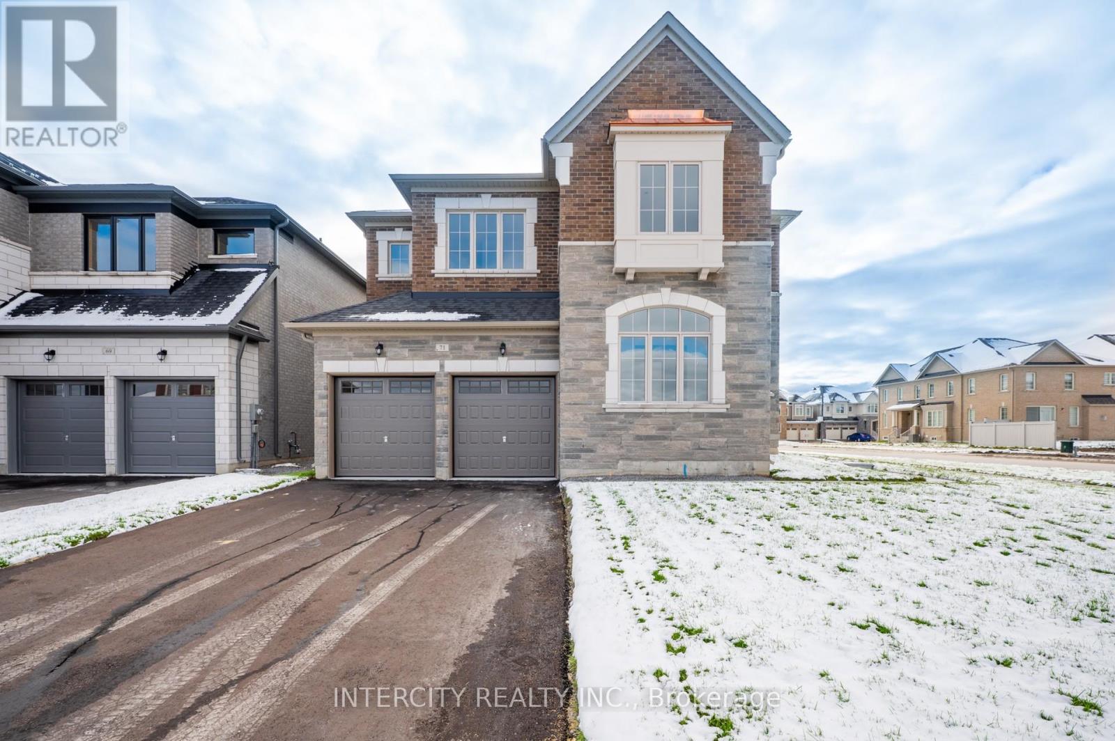 71 LORRAIN HAND AVENUE, Georgina, Ontario