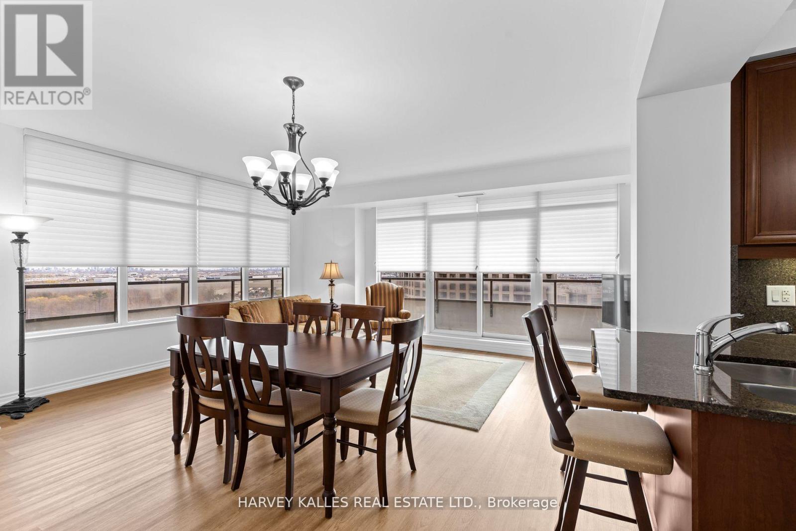 1206 - 9235 Jane Street, Vaughan (Maple), Ontario  L6A 0J8 - Photo 8 - N12885836