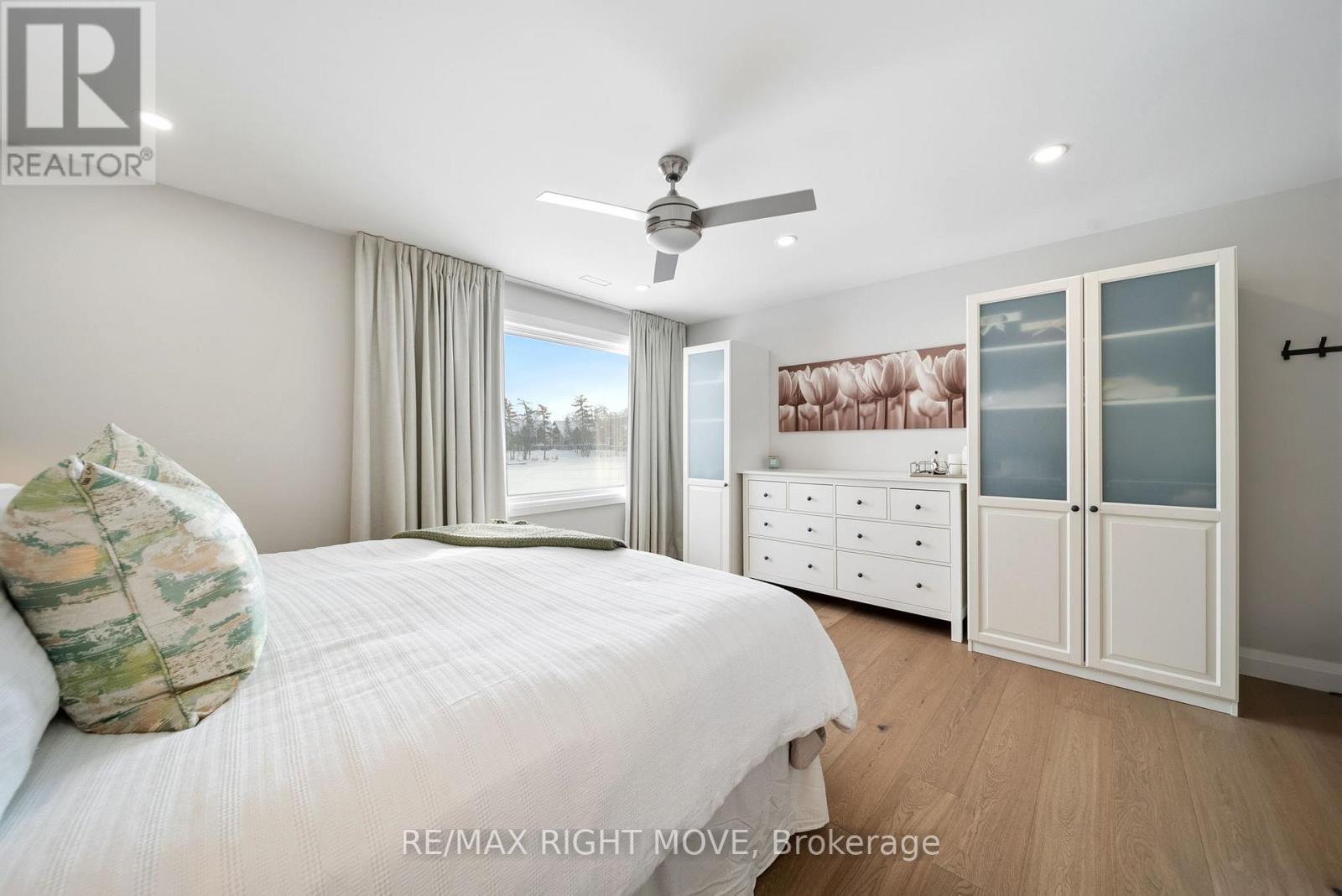 205 - 585 Atherley Road, Orillia, Ontario  L3V 7L5 - Photo 35 - S12885778