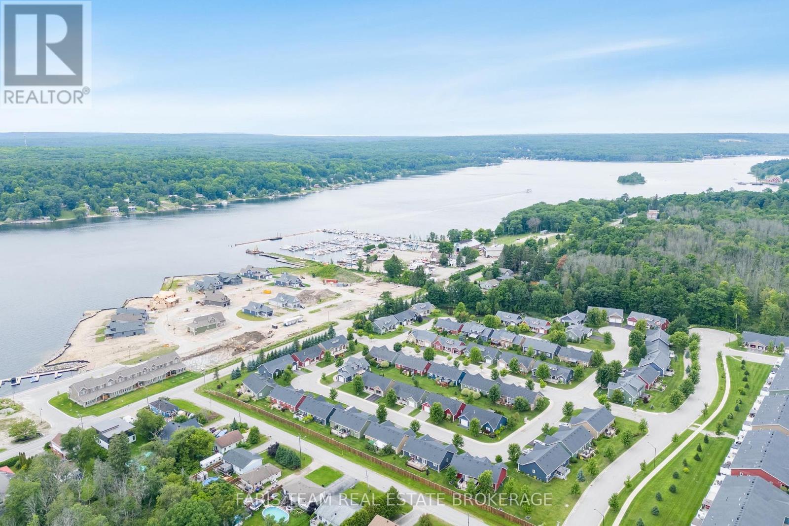 1 Bay Moorings Boulevard, Penetanguishene, Ontario  L9M 1E7 - Photo 36 - S12885784