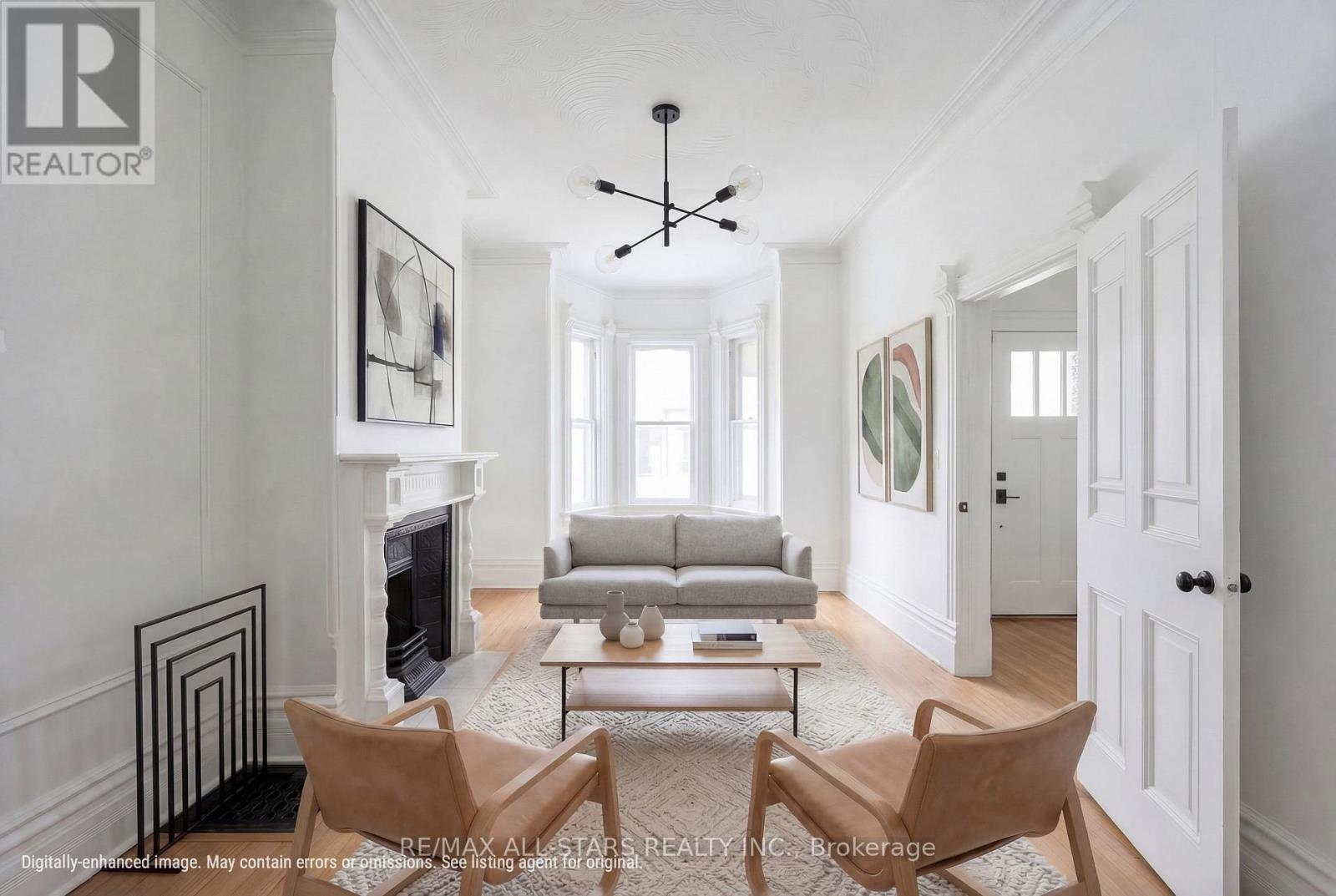 271 Lisgar Street, Toronto, Ontario  M6J 3G8 - Photo 4 - C12885568