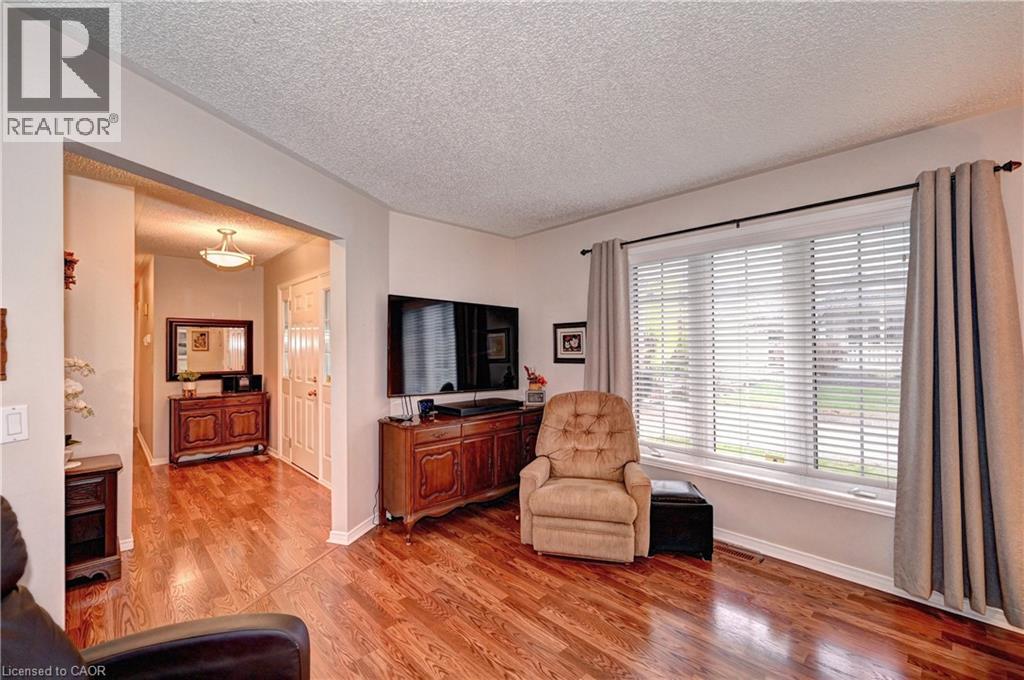 176 Wesley Crescent, Waterloo, Ontario N2J 4G8 - Photo 8 - 40811664