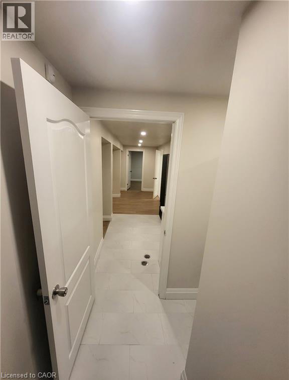 230 Helena Avenue Unit# Lower Level, Stoney Creek, Ontario  L8E 5K1 - Photo 6 - 40808165
