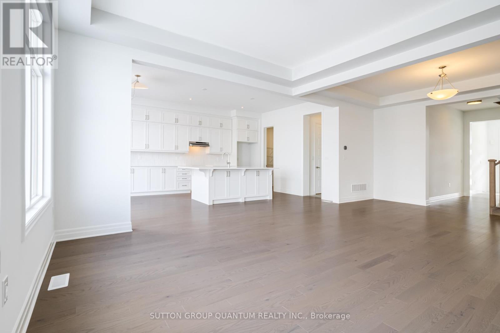 1243 Black Bear Trail, Oakville, Ontario  L6H 8B2 - Photo 11 - W12885744