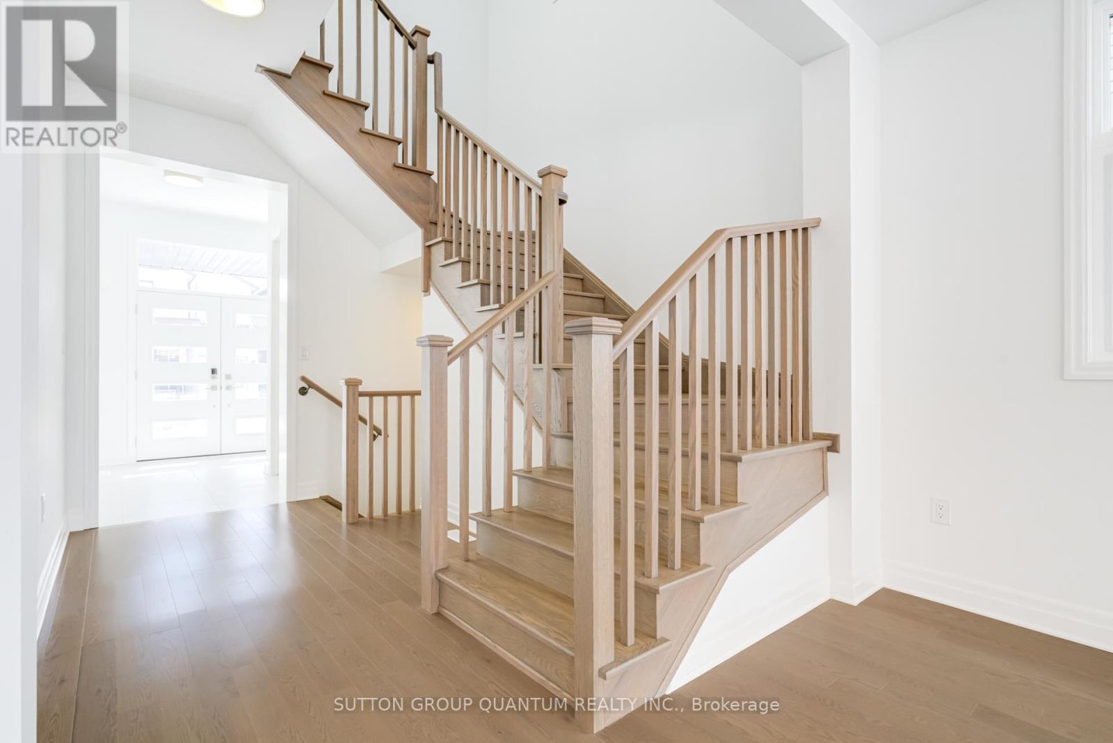 1243 Black Bear Trail, Oakville, Ontario  L6H 8B2 - Photo 21 - W12885744