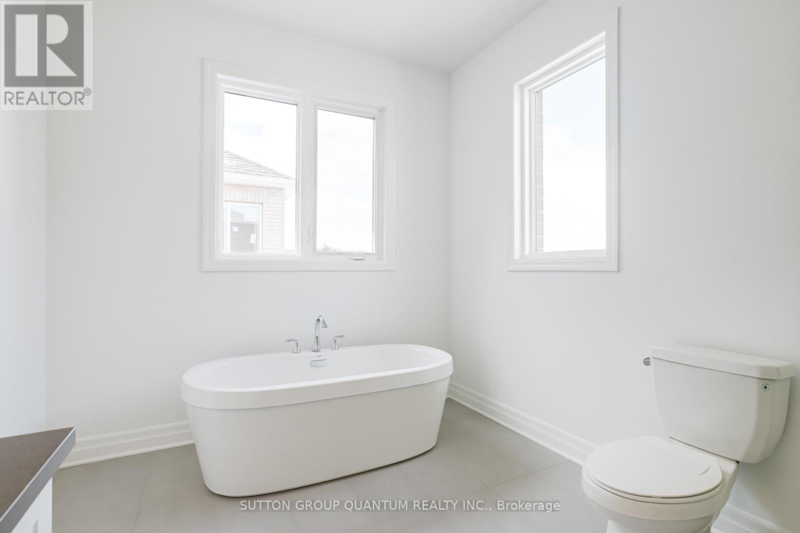 1243 Black Bear Trail, Oakville, Ontario  L6H 8B2 - Photo 29 - W12885744