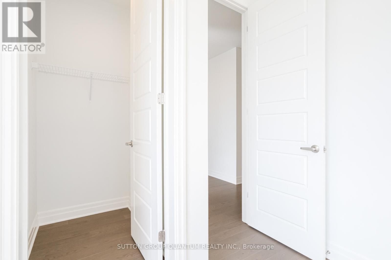 1243 Black Bear Trail, Oakville, Ontario  L6H 8B2 - Photo 36 - W12885744