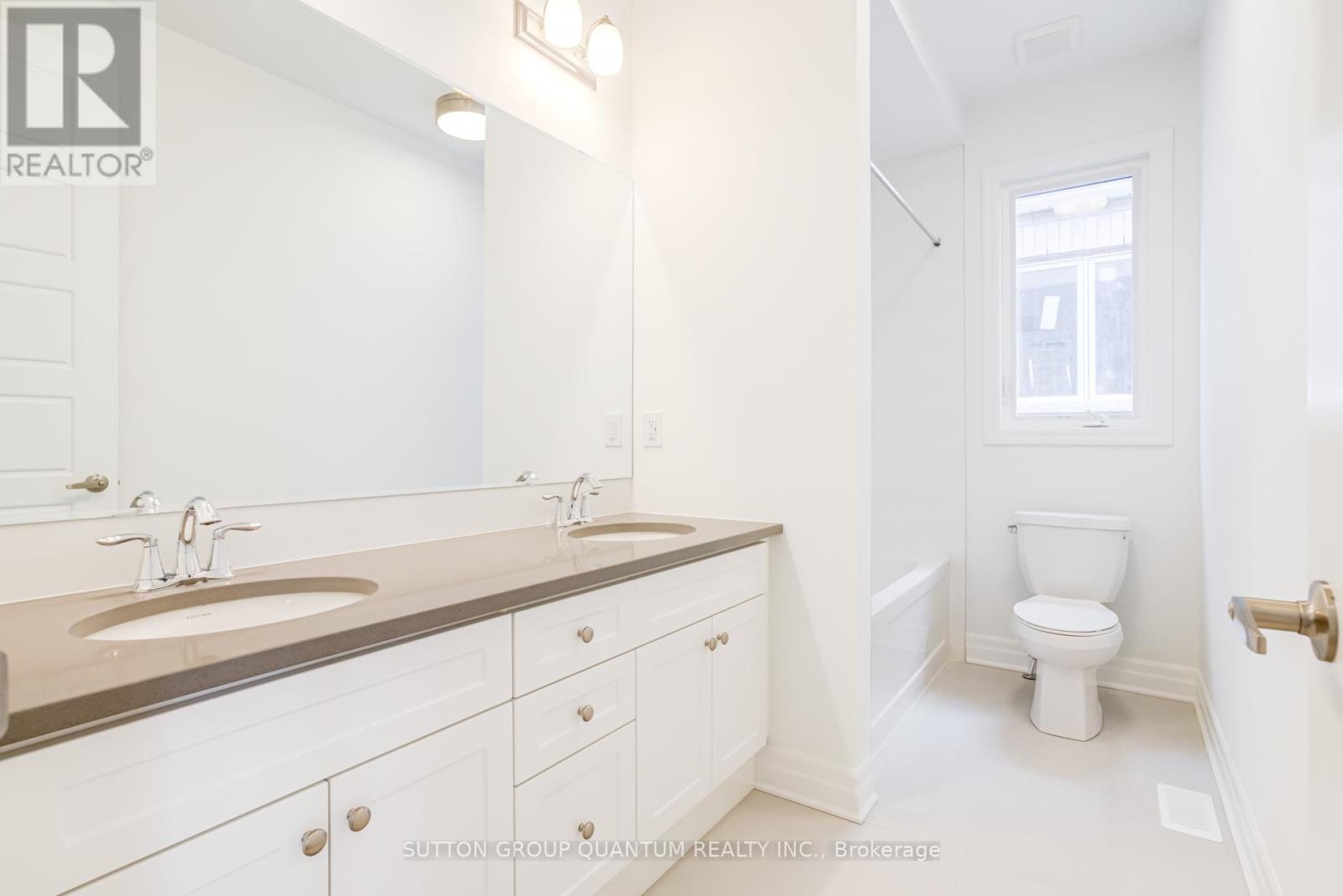 1243 Black Bear Trail, Oakville, Ontario  L6H 8B2 - Photo 40 - W12885744