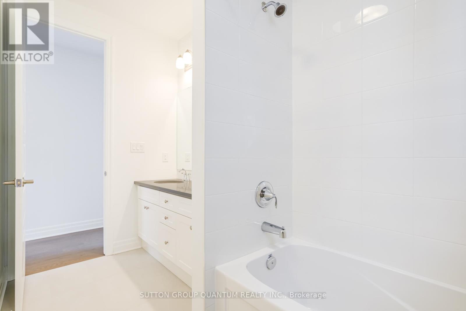 1243 Black Bear Trail, Oakville, Ontario  L6H 8B2 - Photo 41 - W12885744