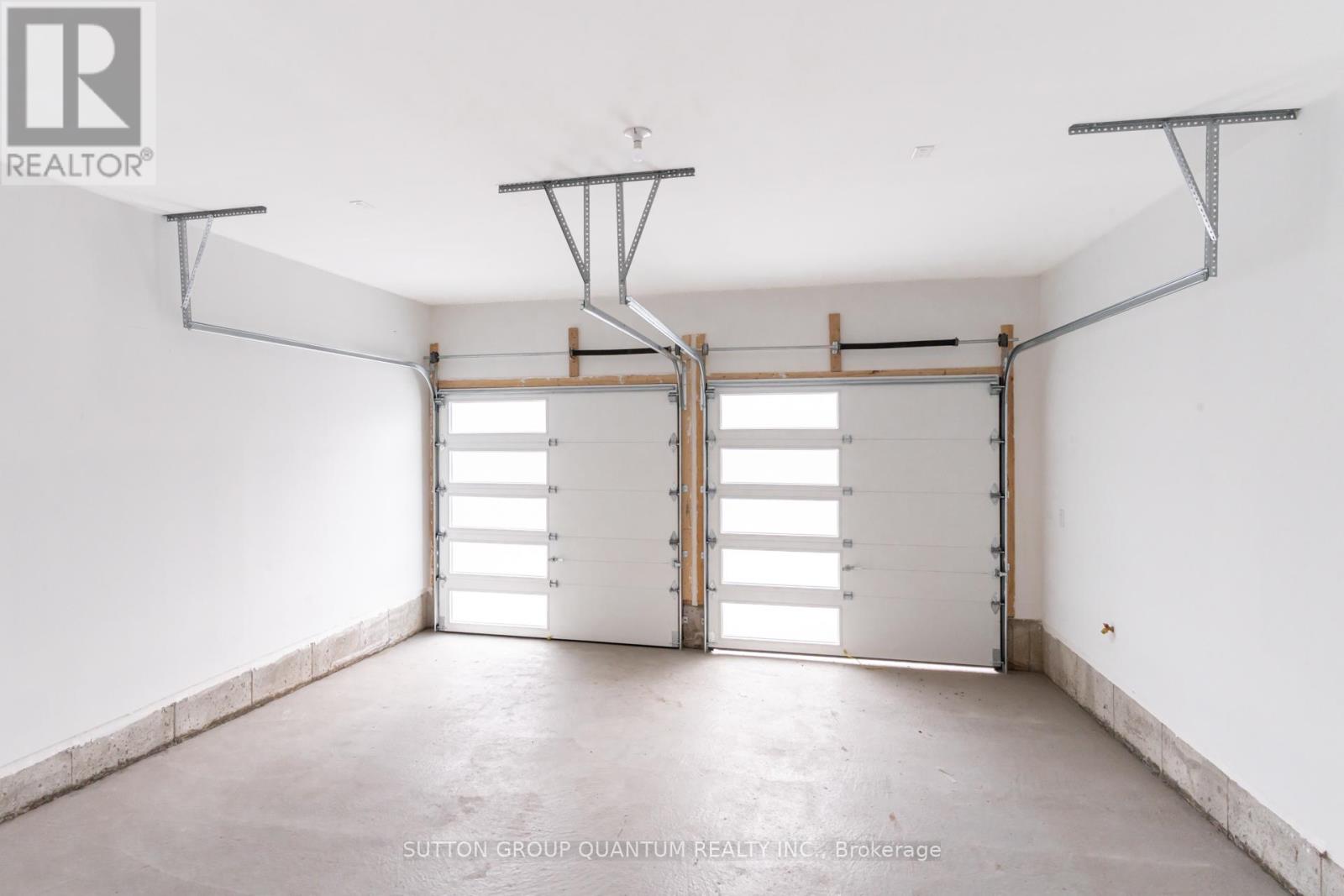 1243 Black Bear Trail, Oakville, Ontario  L6H 8B2 - Photo 47 - W12885744