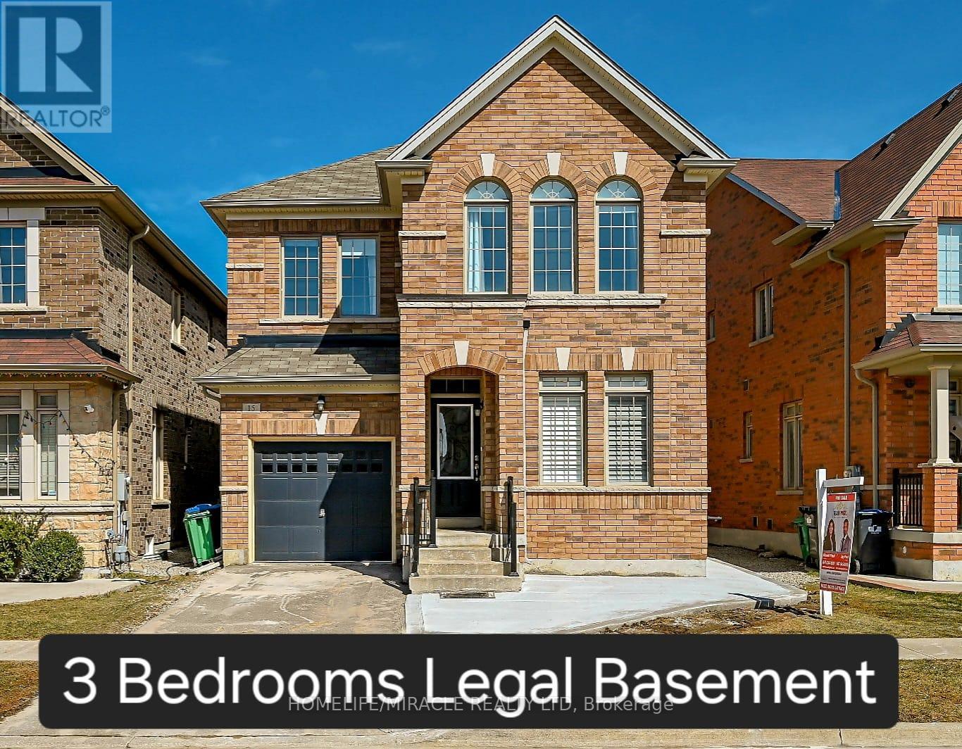 15 FRINGETREE ROAD, Brampton, Ontario