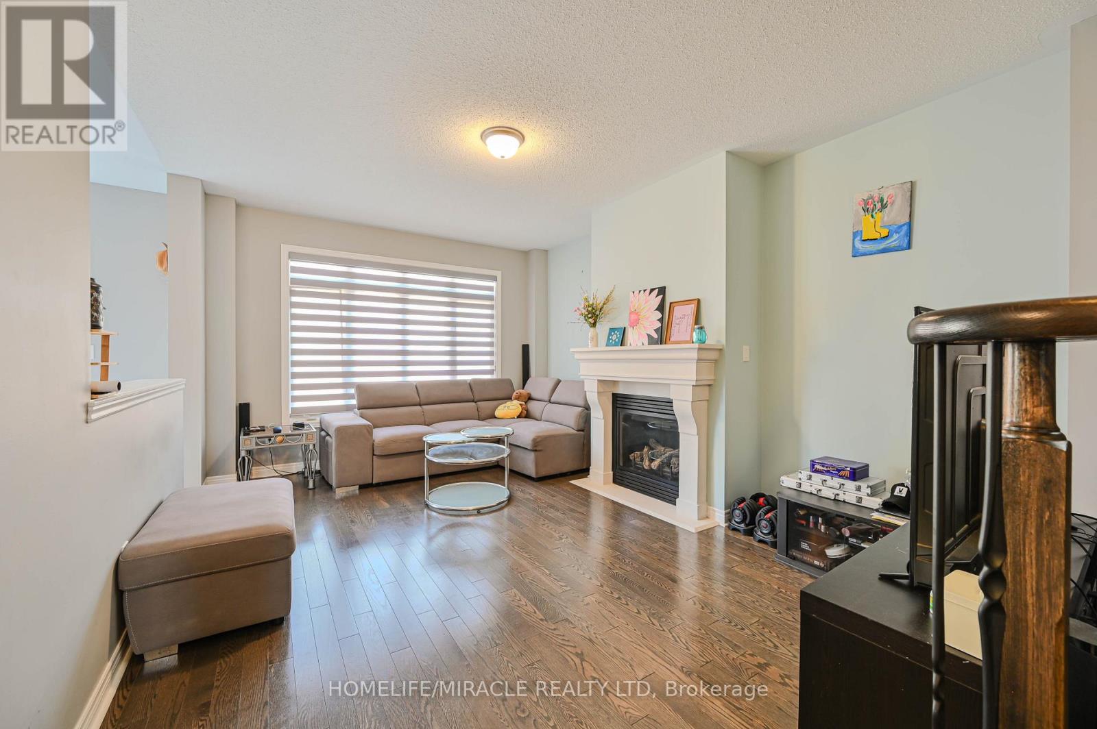 15 Fringetree Road, Brampton, Ontario  L6R 3V8 - Photo 12 - W12885762