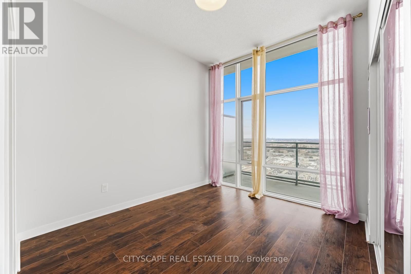 3212 - 360 Square One Drive, Mississauga (City Centre), Ontario  L5V 3A5 - Photo 19 - W12885844